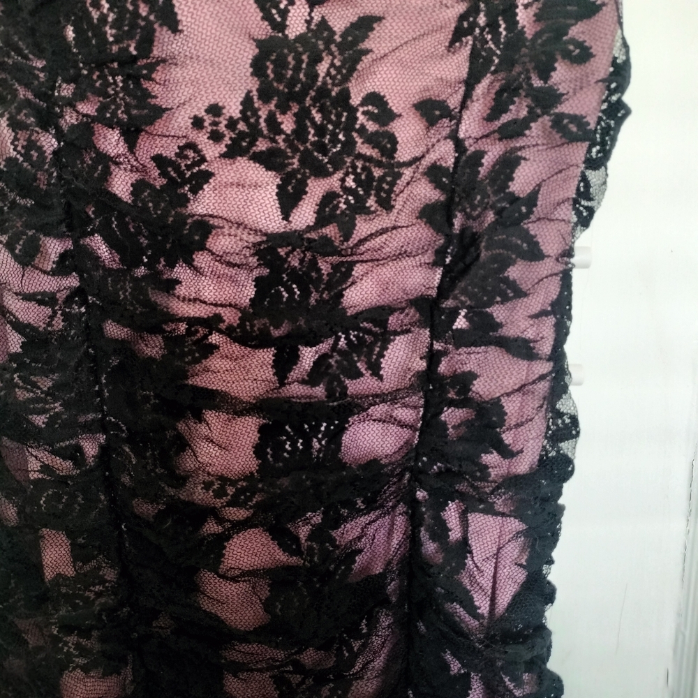 Sexy Vintage Torrid 1 Strapless Pink/ Black Floral Lace Tube Top Shirt 0X 12 - Picture 2 of 6